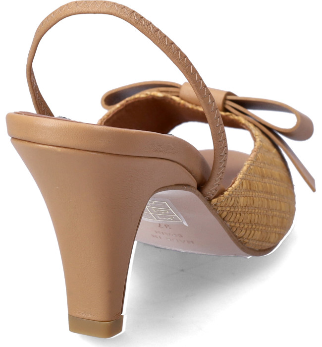 サンダル・ミュール ANGEL ALARCON Women Sandals 25085 253XDREAM NIRVANA Beige Ángel Alarcón Sandal heels for Women | Online Sale up to 48