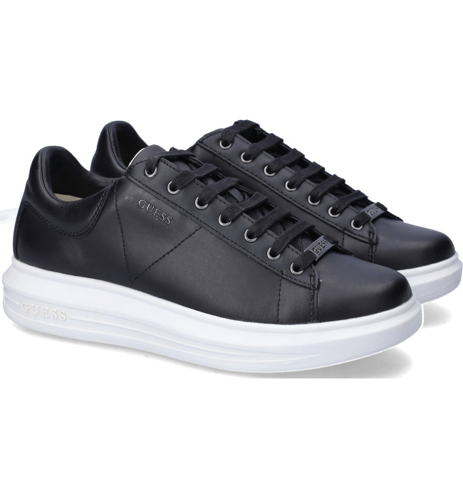 Guess black sales tennis shoes